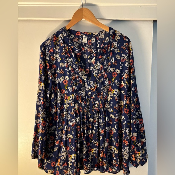 Old Navy Floral Blouse - Picture 1 of 3